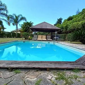 https://bungalow-tiare.frenchpolynesia-hotels.com